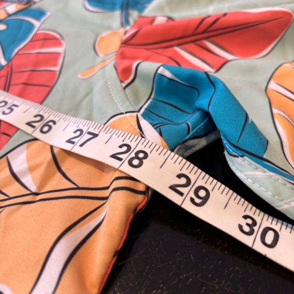 Disney RSVLTS Moana Button Up Aloha Shirt Size 3XL - Picture 4 of 5